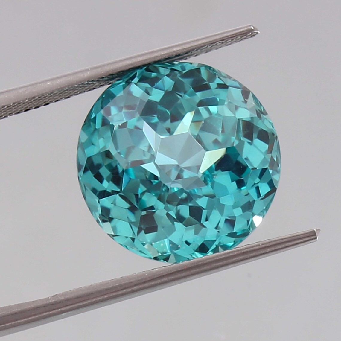 Sapphire (Blue Green Ceylon)